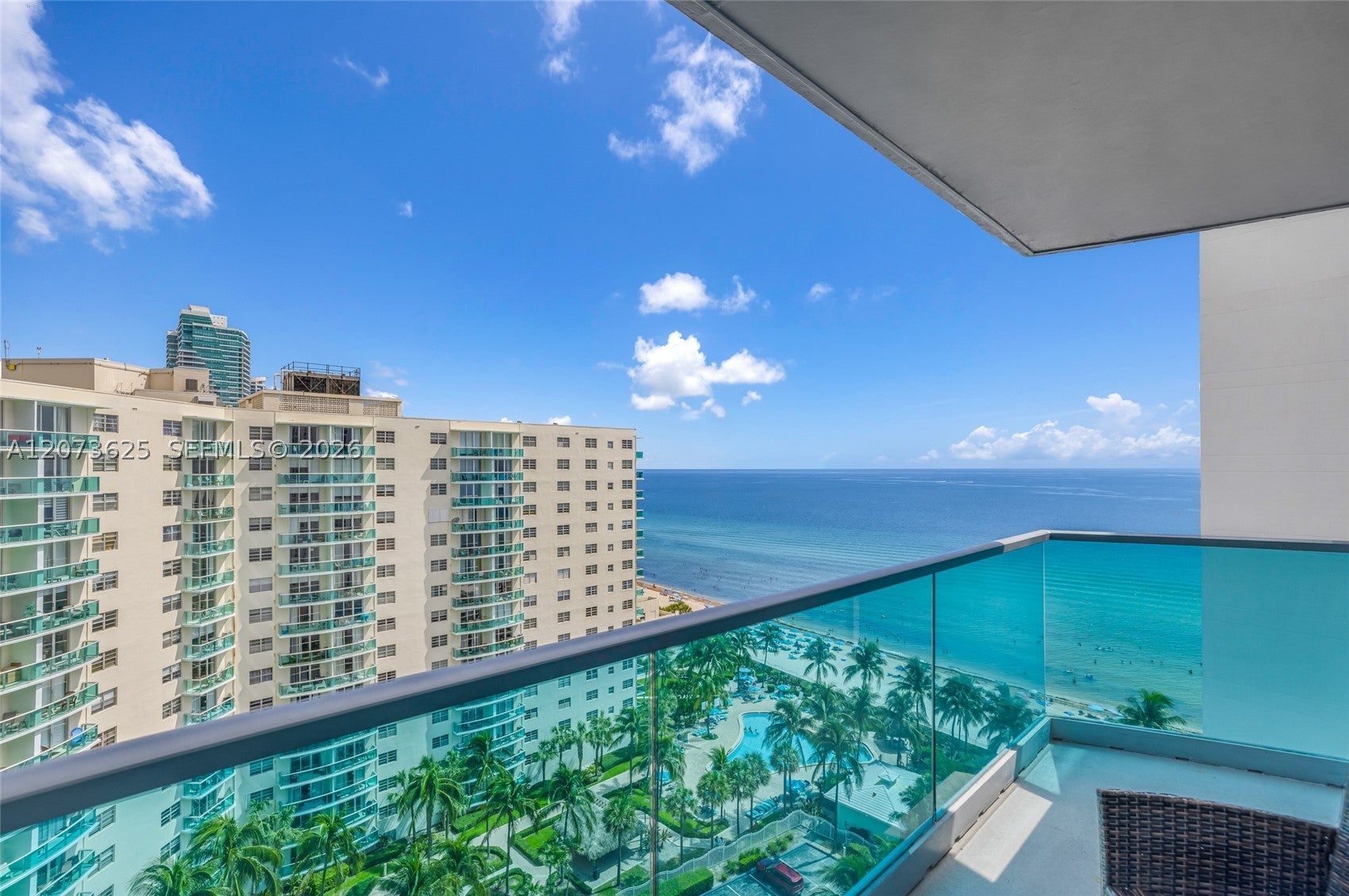 4001 S Ocean Dr 15P
