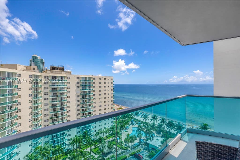 Photo of 4001 S Ocean Dr #15P, Hollywood, FL 33019 (MLS # A12073625)