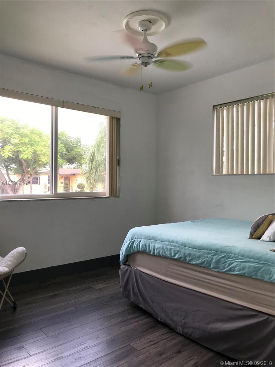 MIRACLE MANOR 5TH ADDN - Residential