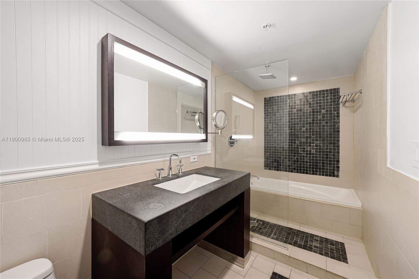 Sole Miami Condo - Residential