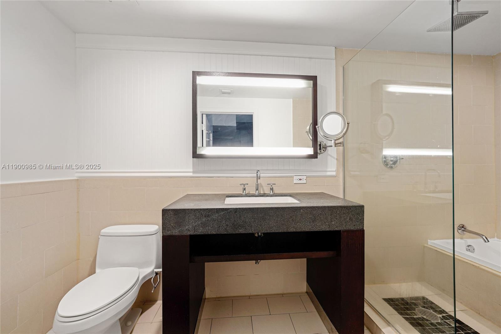 Sole Miami Condo - Residential