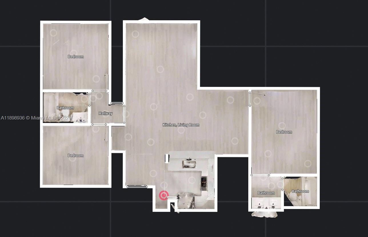 QUATRAINE CONDO III - Residential