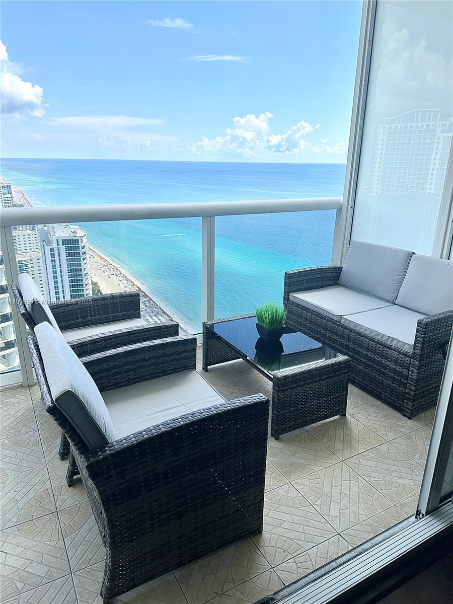 Rental Property at 1830 S Ocean Dr 4109, Hallandale Beach, Broward County, Florida - Bedrooms: 1 
Bathrooms: 1  - $4,000 MO.