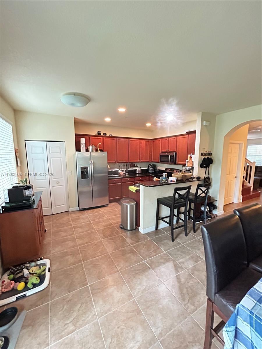 EMERALD CREEK TOWNHOMES - Residential