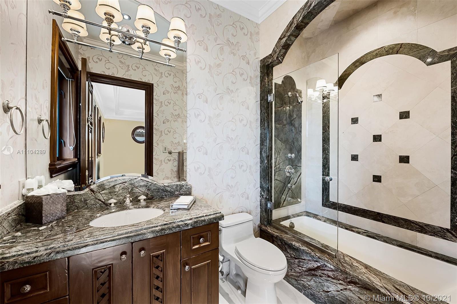 HILLSBORO SHORES SEC A - Residential