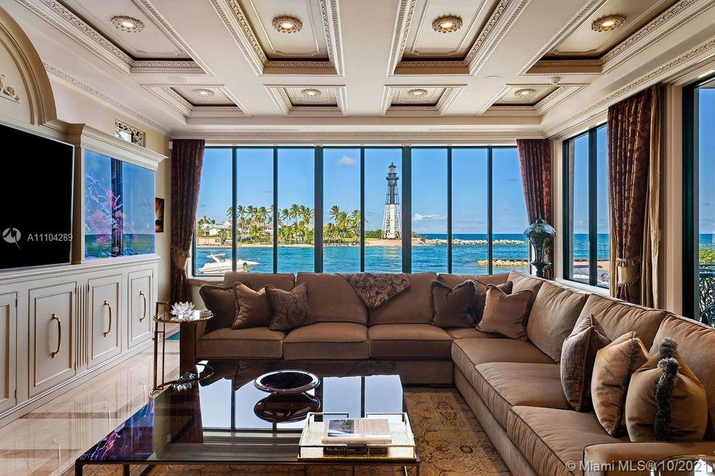 HILLSBORO SHORES SEC A - Residential