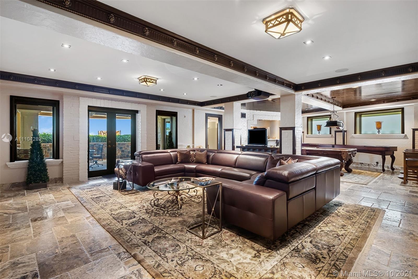 HILLSBORO SHORES SEC A - Residential