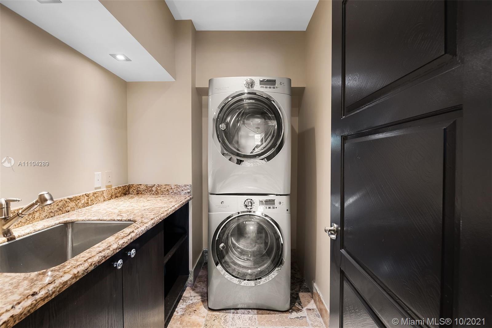 HILLSBORO SHORES SEC A - Residential