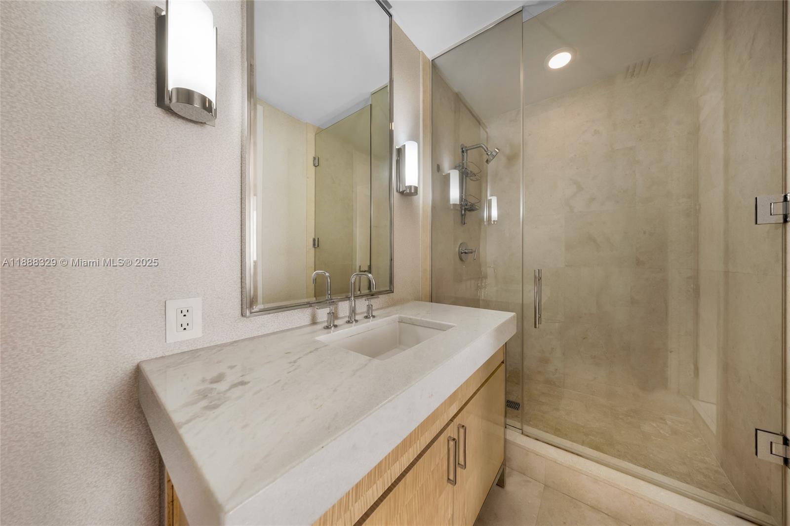 ST REGIS BAL HRBOUR - Residential