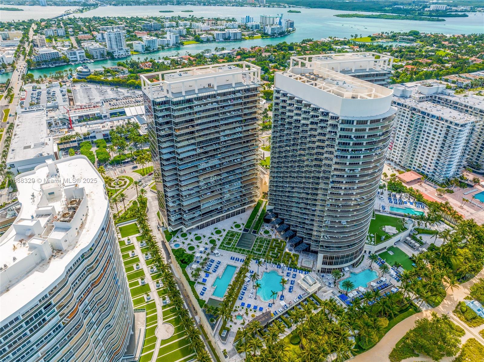ST REGIS BAL HRBOUR - Residential