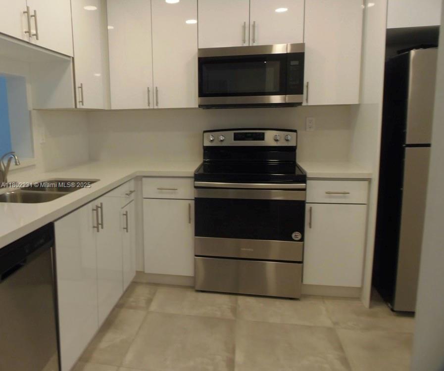 Property for Sale at 1810 Sw 81st Ave 2100, North Lauderdale, Miami-Dade County, Florida - Bedrooms: 1 
Bathrooms: 2  - $158,000