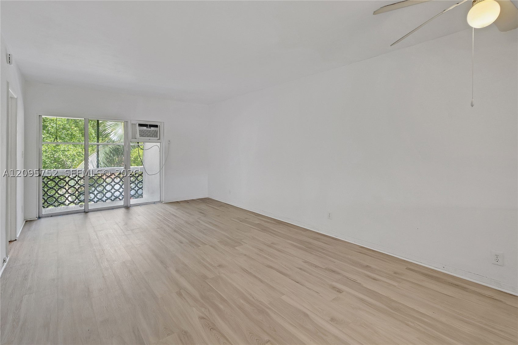 6580 Santona St A37