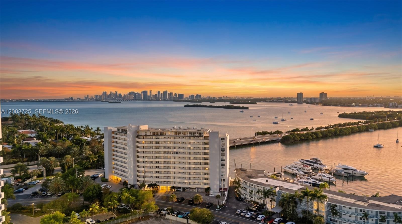 BAYSHORE YACHT & TENNIS C - Residential