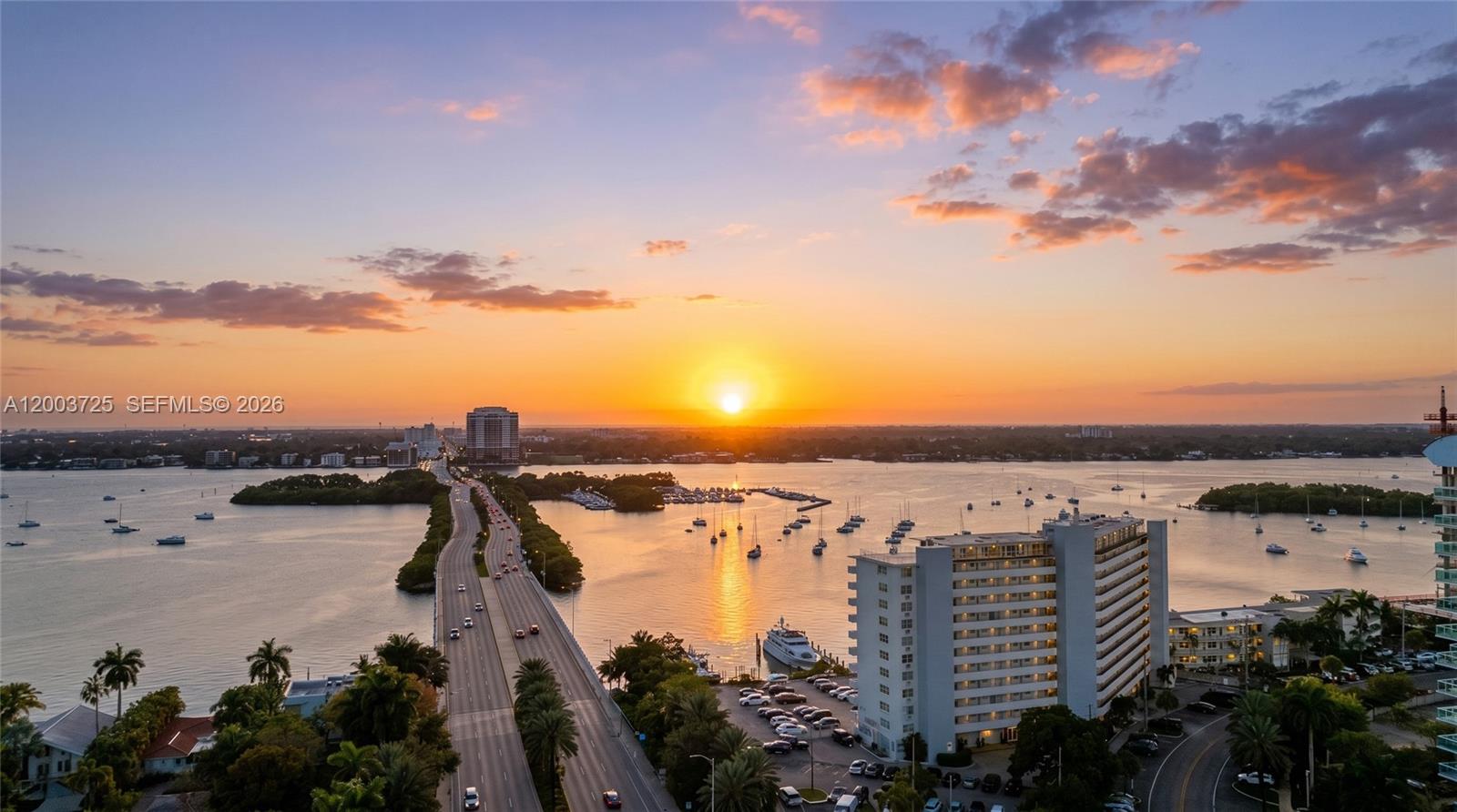 BAYSHORE YACHT & TENNIS C - Residential