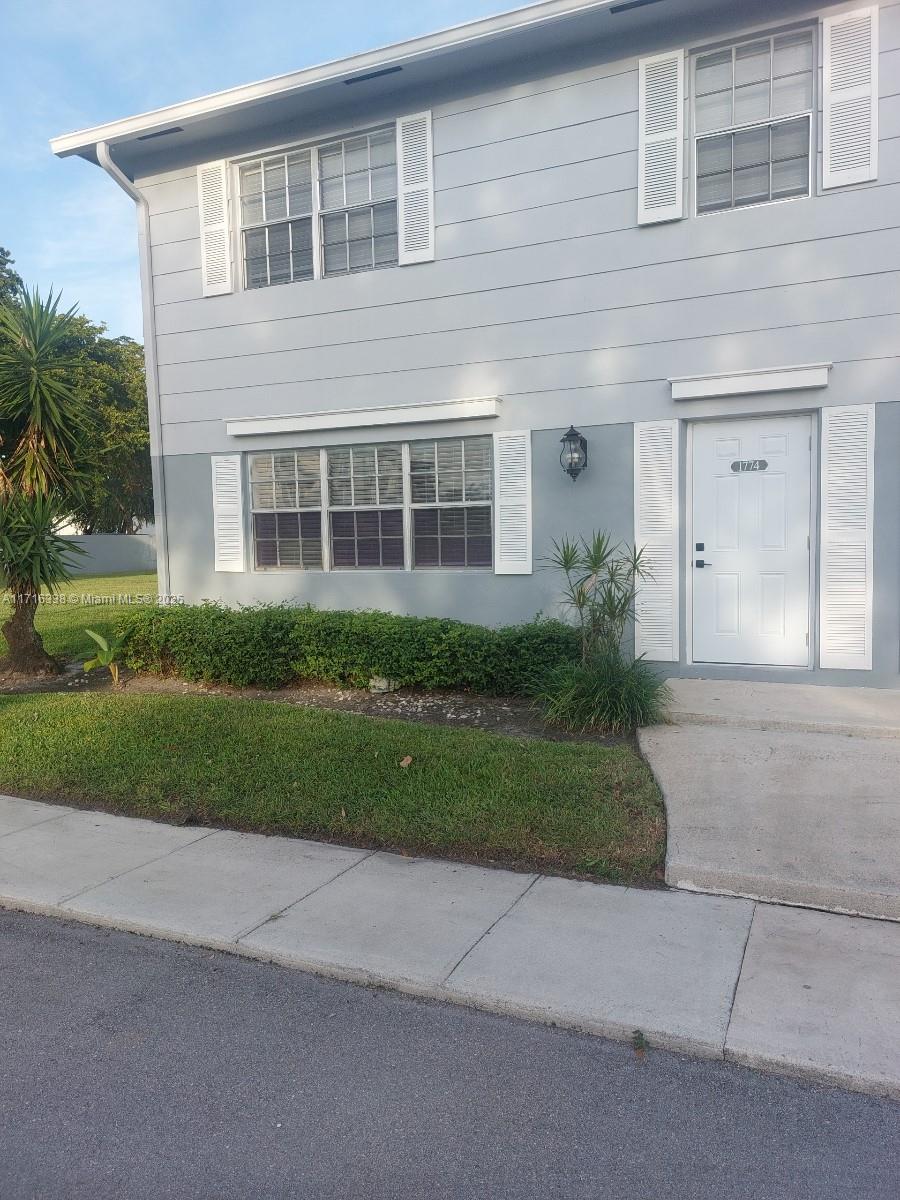 Rental Property at 1774 Sw 81st Ln 1-31, Davie, Broward County, Florida - Bedrooms: 3 
Bathrooms: 3  - $2,950 MO.