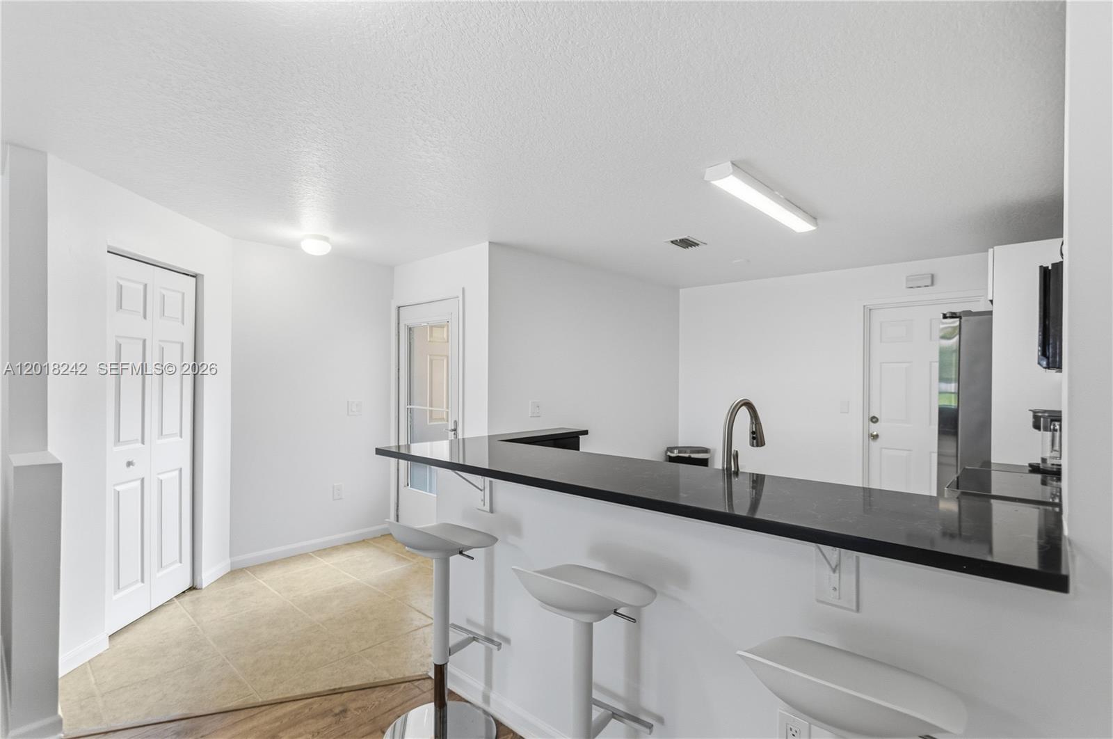 CRYSTAL LAKE 2ND SEC - Residential