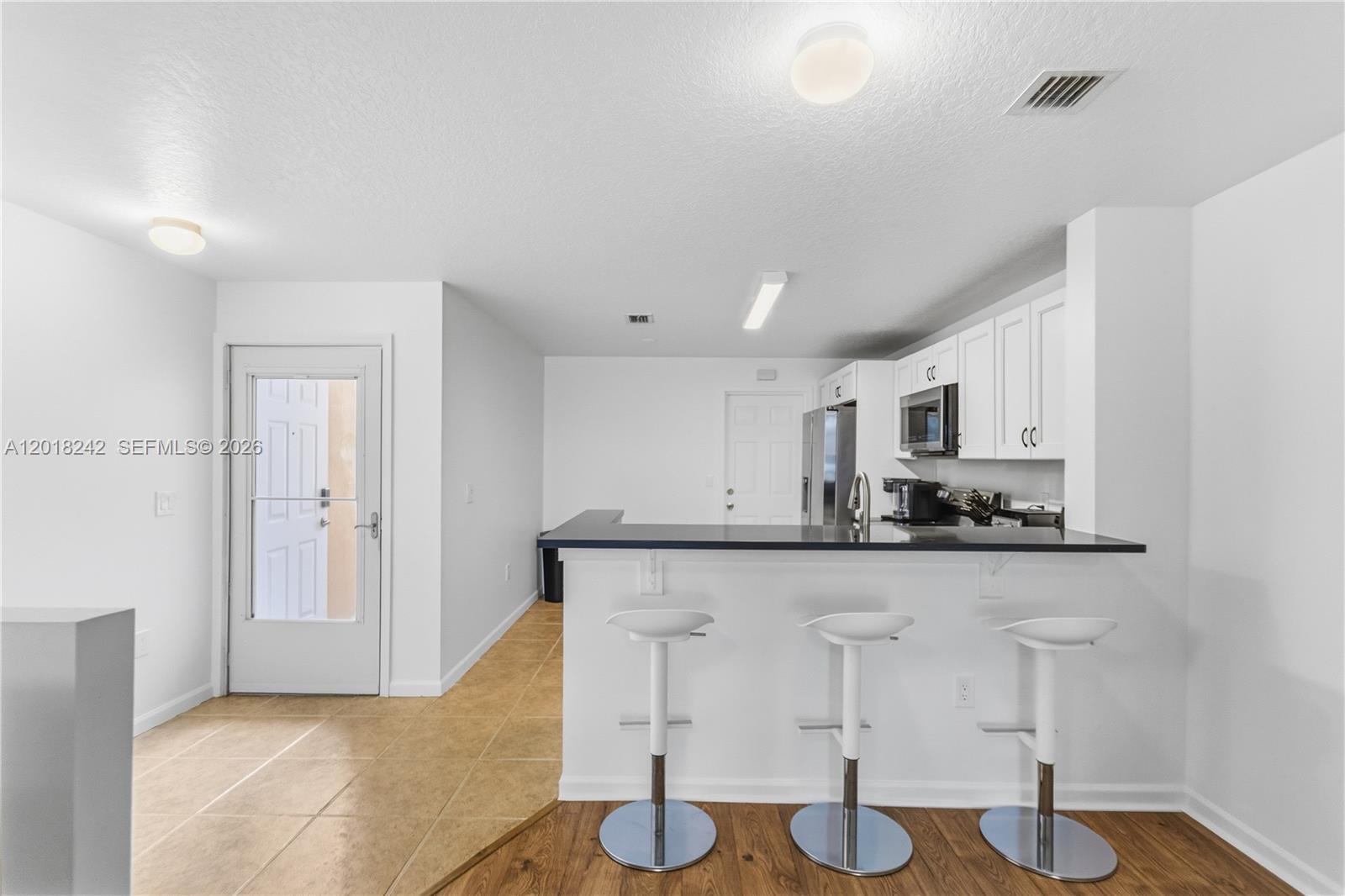 CRYSTAL LAKE 2ND SEC - Residential