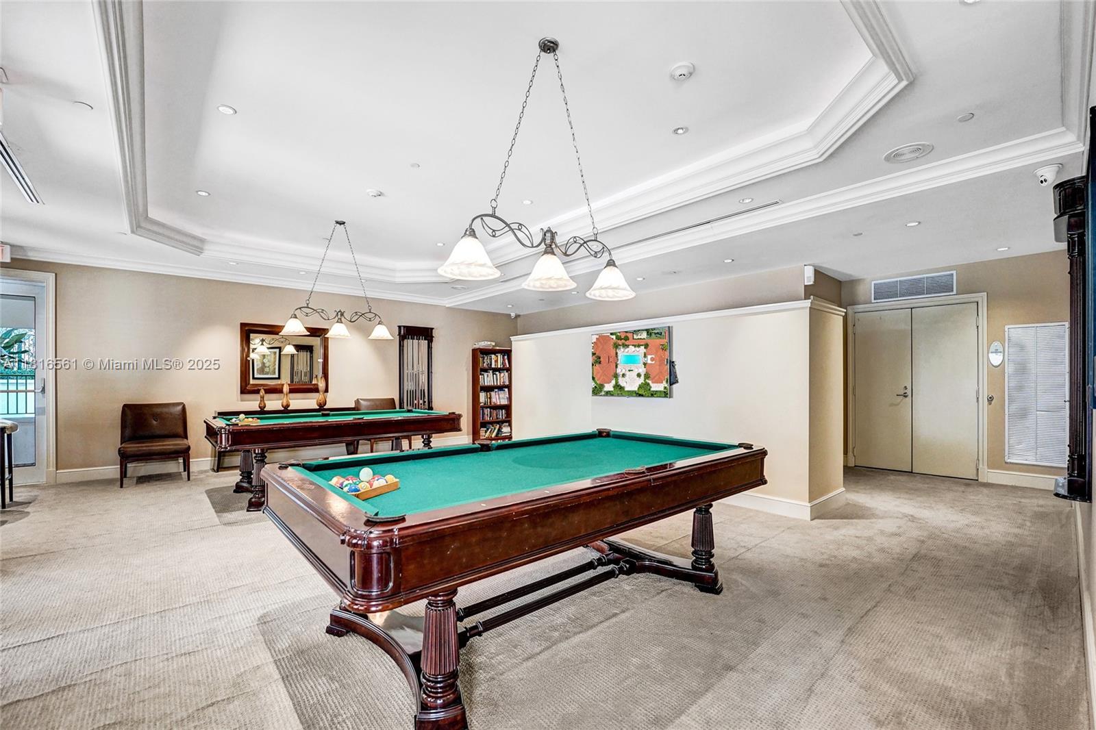 TURNBERRY VILLAGE - Residential