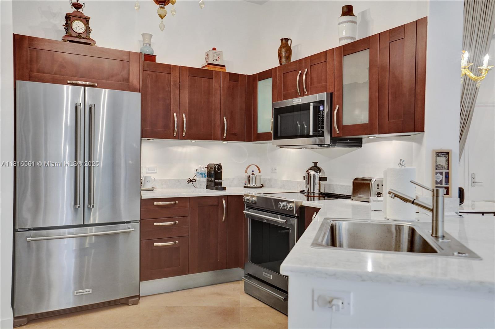 TURNBERRY VILLAGE - Residential