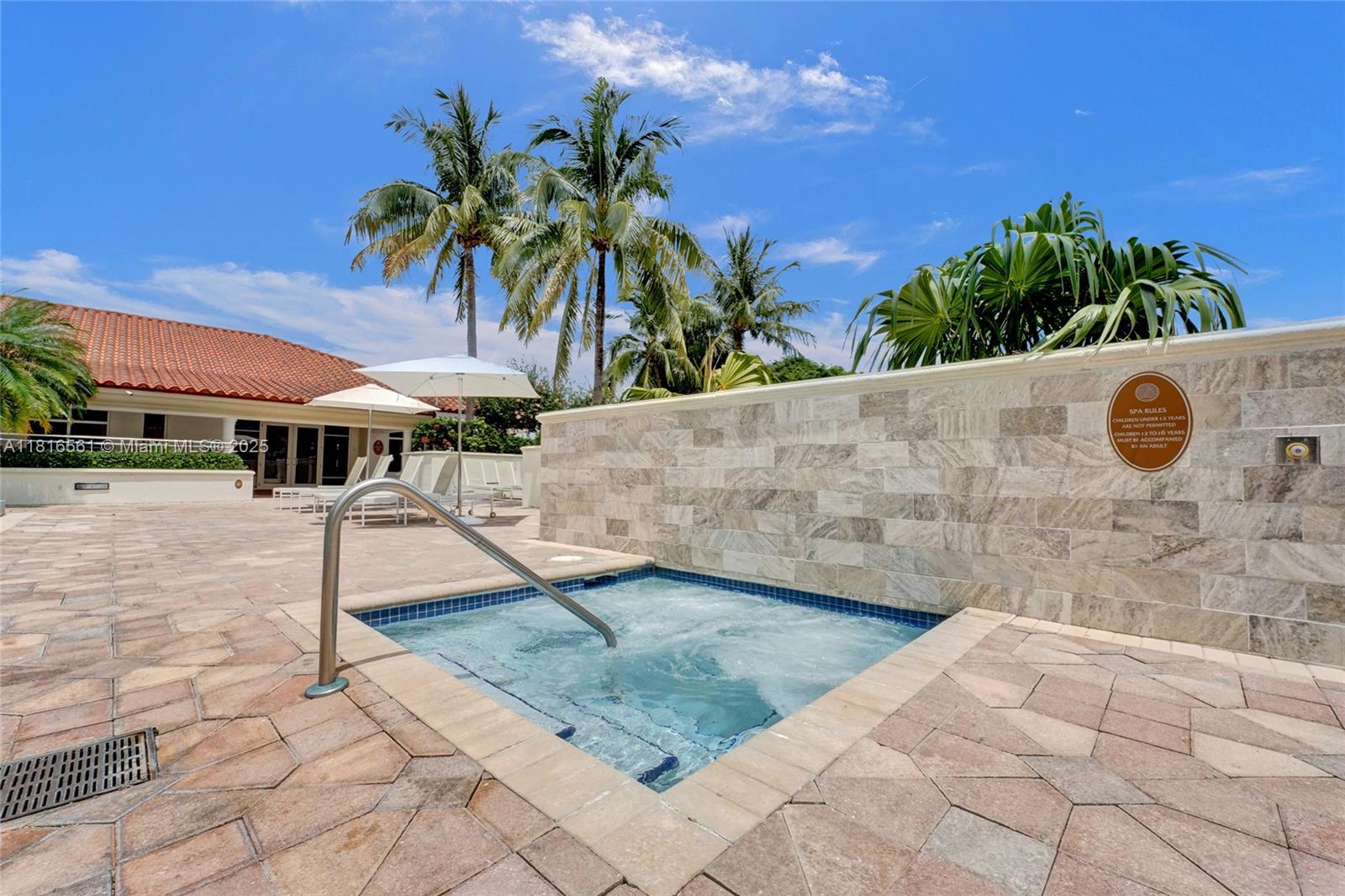 TURNBERRY VILLAGE - Residential