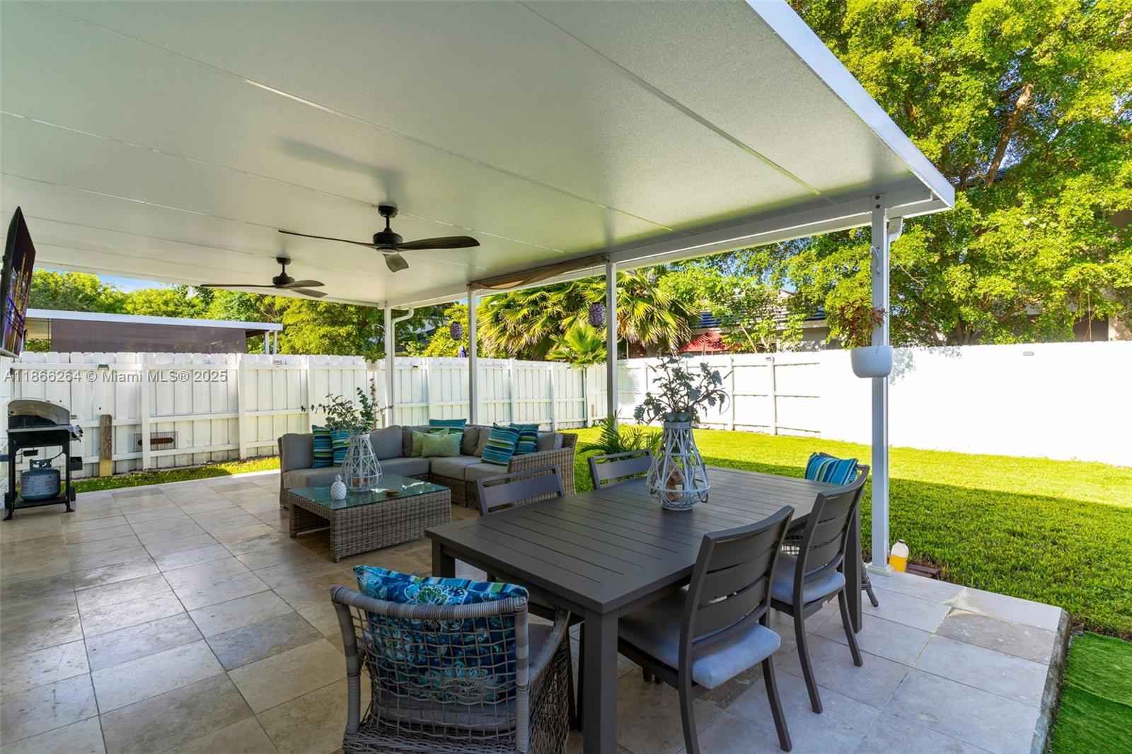 FERNANDOS PLACE - Residential