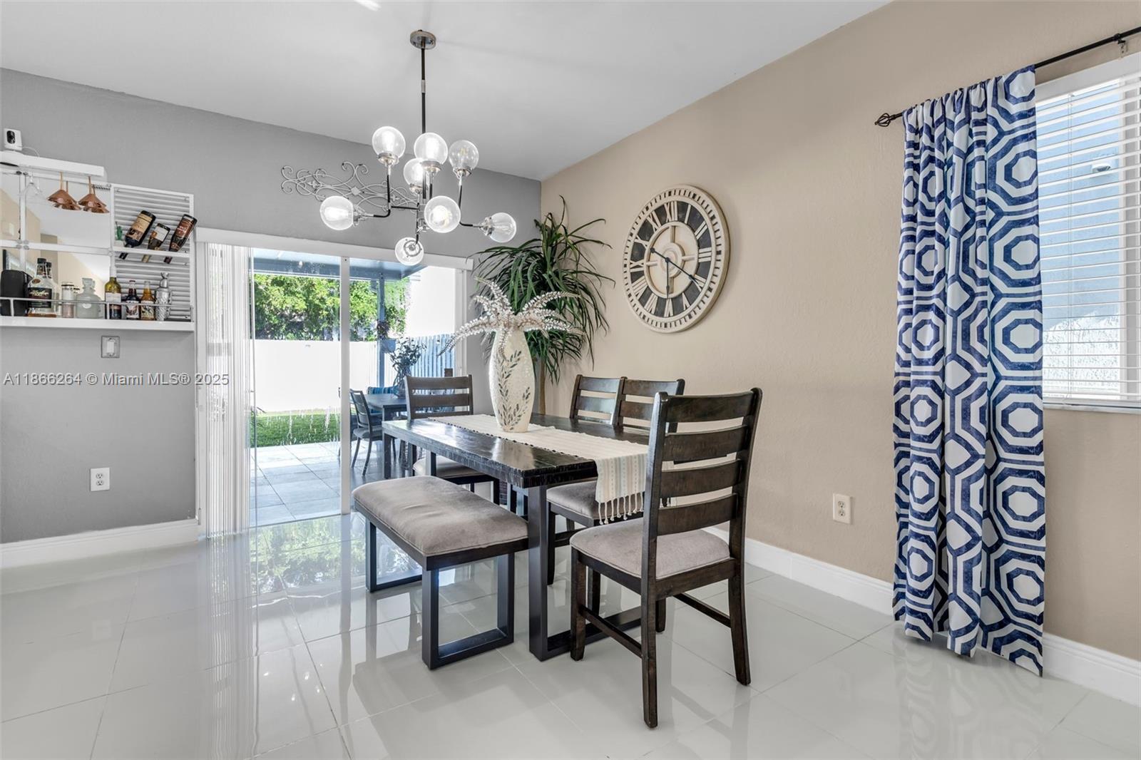 FERNANDOS PLACE - Residential