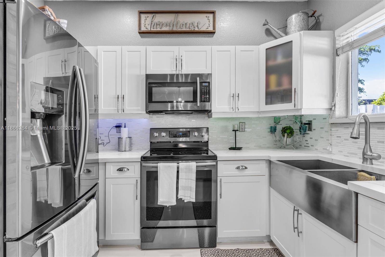 FERNANDOS PLACE - Residential