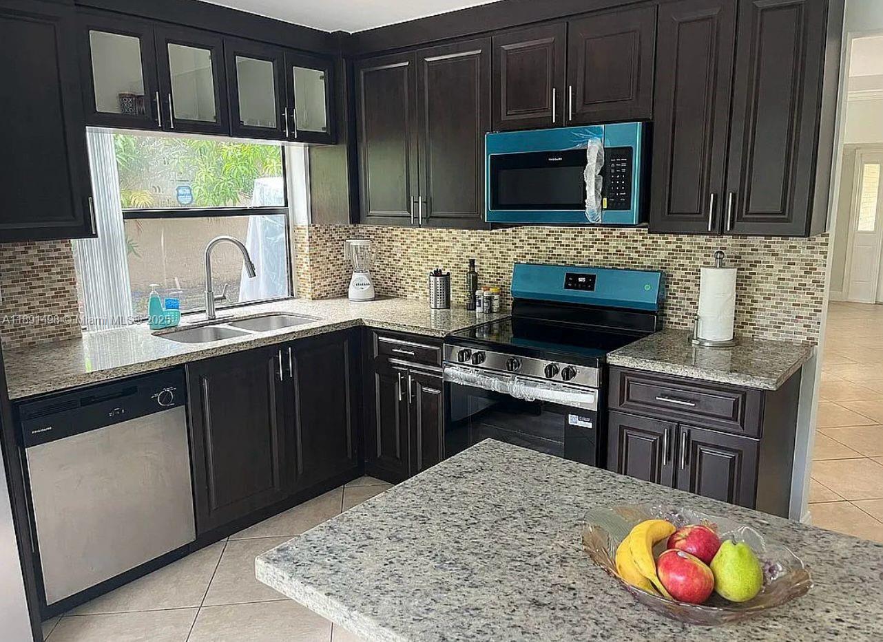 CROSSINGS SEC 6 THE - Residential