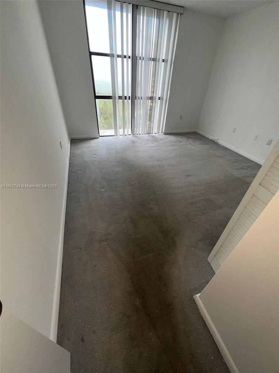 FAIRVIEW HOUSE CONDO - Residential Lease