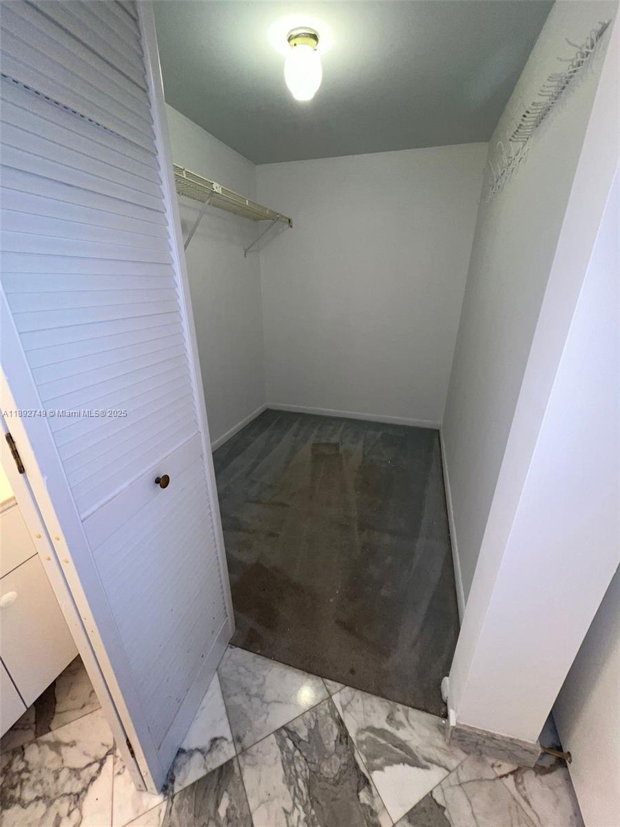 FAIRVIEW HOUSE CONDO - Residential Lease