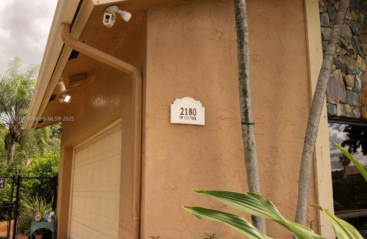 FLA FRUIT LANDS CO SUB NO - Residential