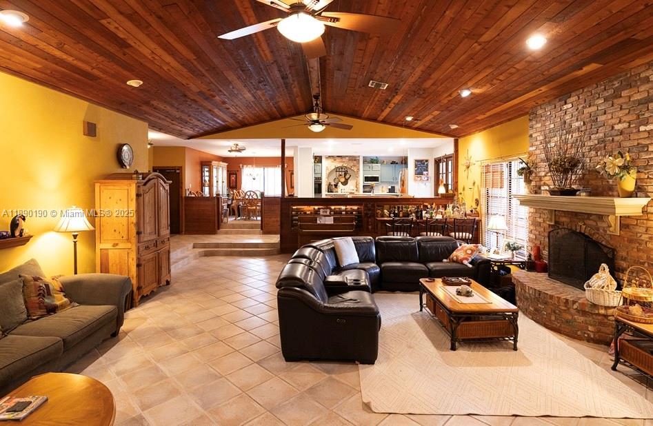 FLA FRUIT LANDS CO SUB NO - Residential