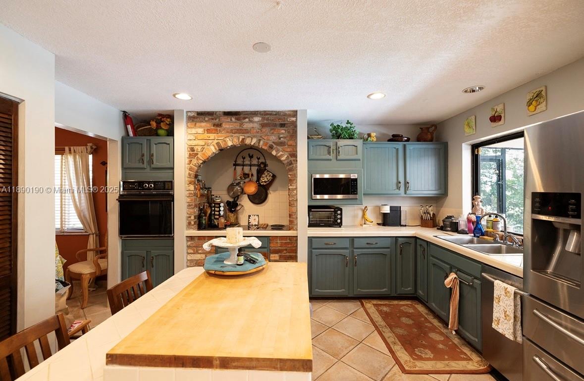 FLA FRUIT LANDS CO SUB NO - Residential