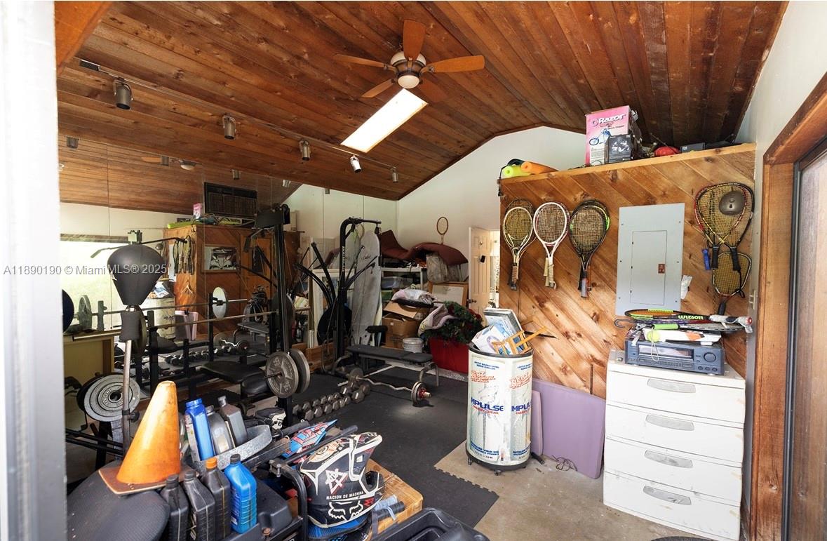 FLA FRUIT LANDS CO SUB NO - Residential