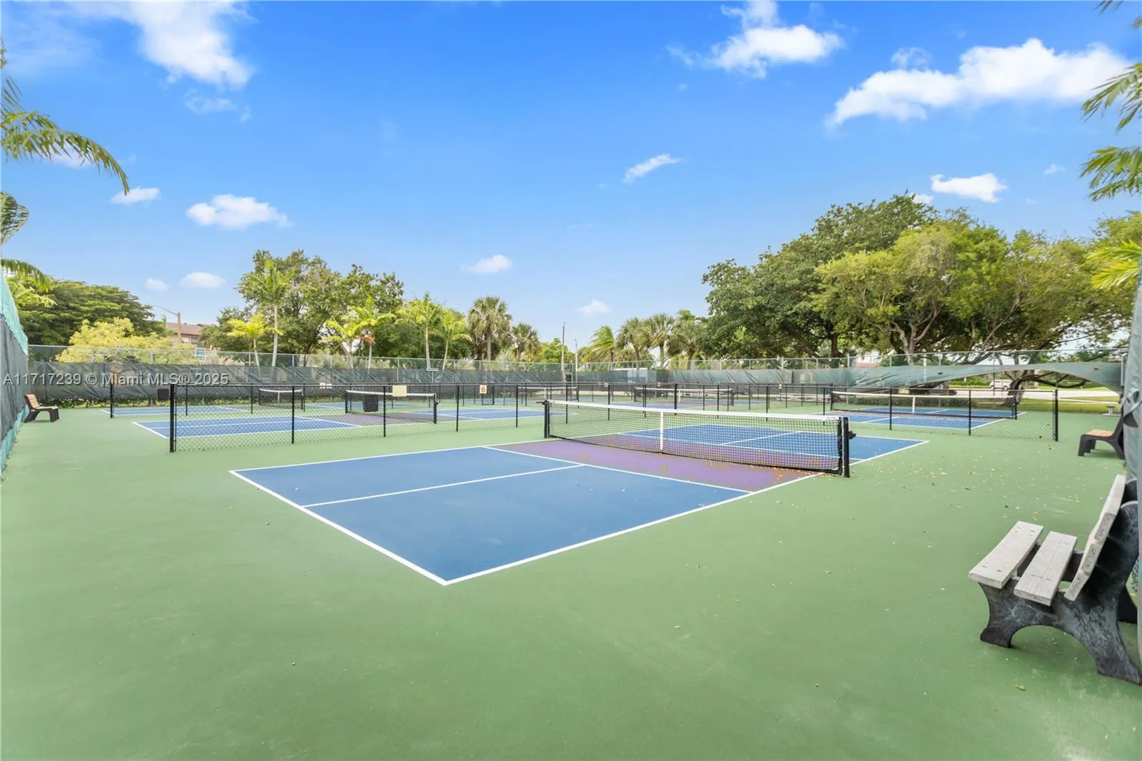 Pembroke Pines, Florida 33027, United States, 2 Bedrooms Bedrooms, ,2 BathroomsBathrooms,Residential,Active,22122