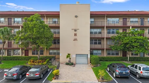 13355 SW 9th Ct Unit 417H, Pembroke Pines, FL 33027 - MLS#: A11717239