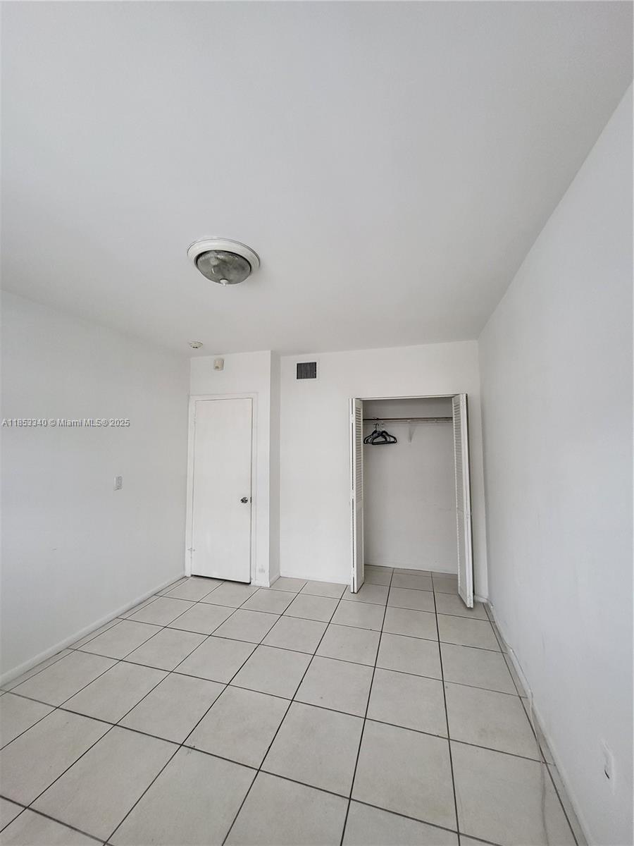 THE ST GEORGE CONDO - Residential