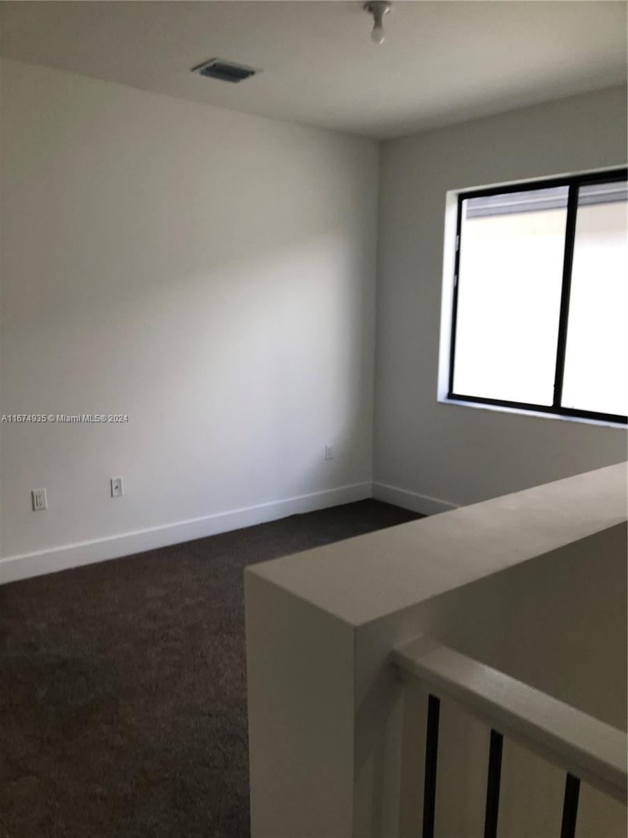 DOWNTOWN DORAL SOUTH PHAS - Residential