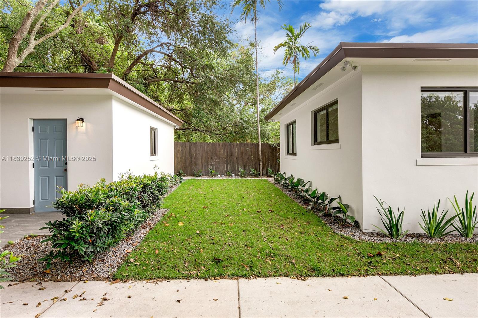 36 NW 52nd St