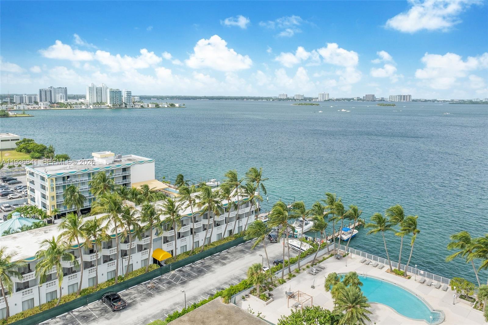 KENNEDY HOUSE CONDO - Residential