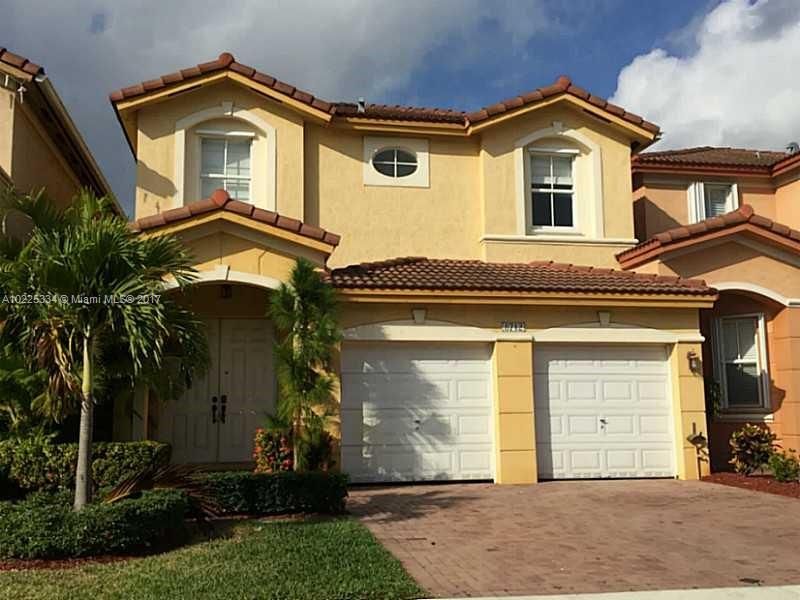 Islands At Doral Twnhms - Residential Lease