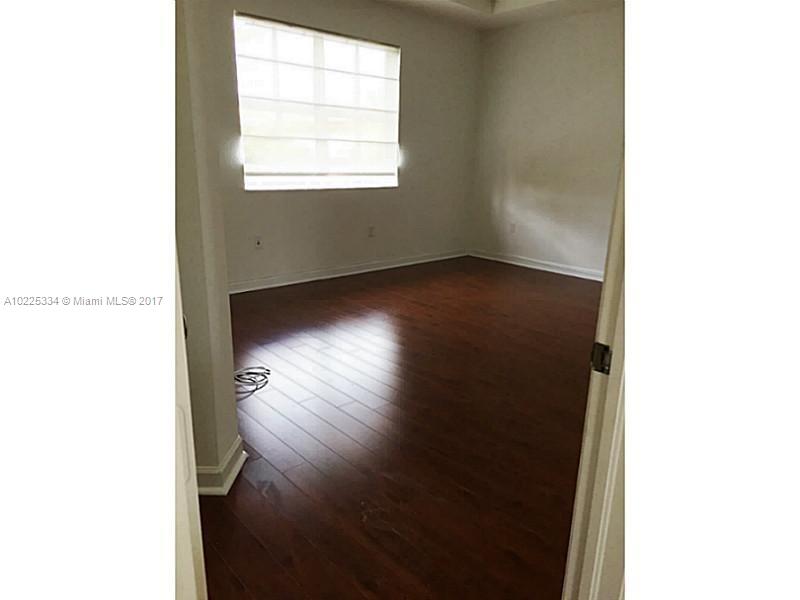 Islands At Doral Twnhms - Residential Lease