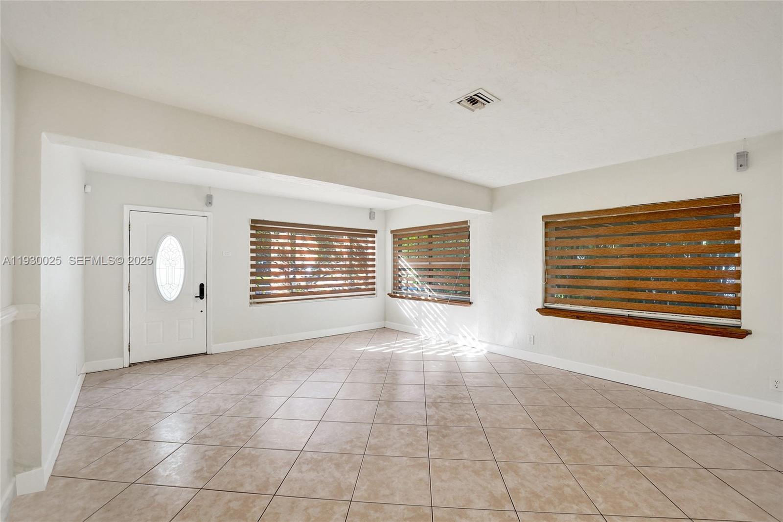 OAK RIDGE PARK AMEN PLAT - Residential Lease