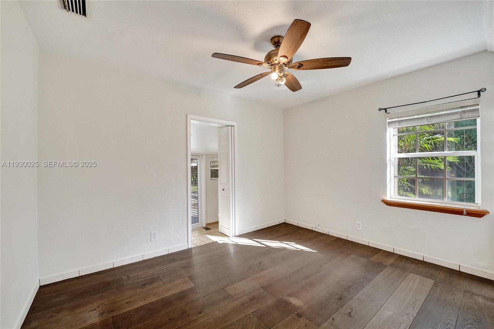 OAK RIDGE PARK AMEN PLAT - Residential Lease