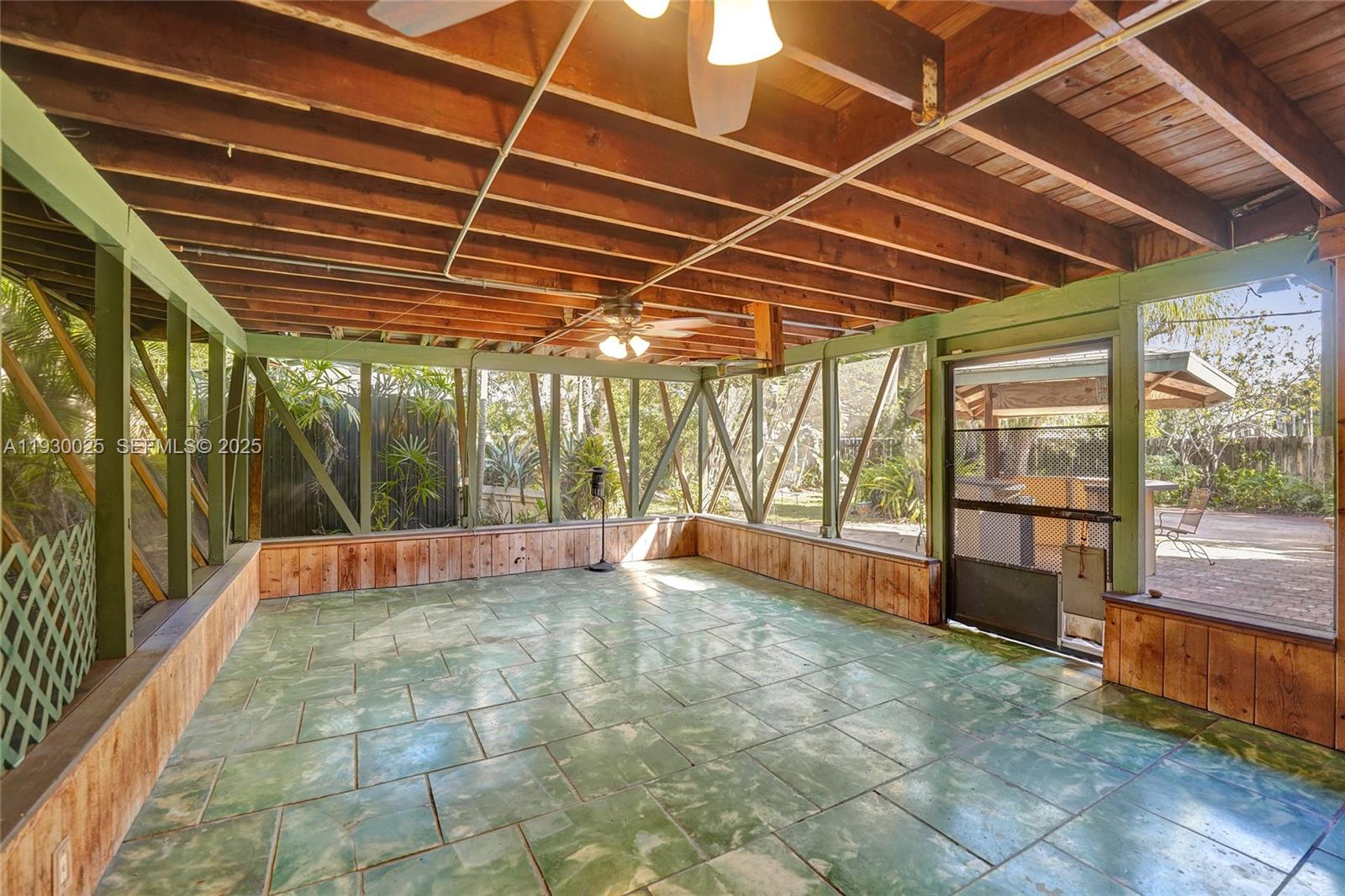 OAK RIDGE PARK AMEN PLAT - Residential Lease