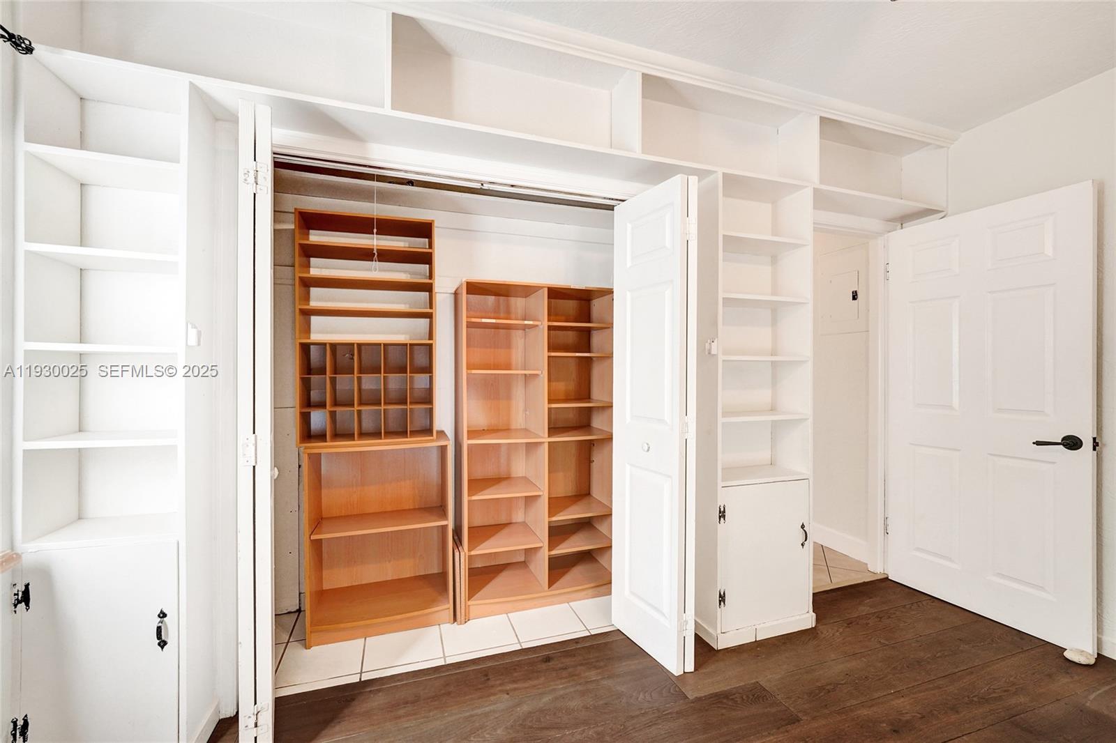 OAK RIDGE PARK AMEN PLAT - Residential Lease