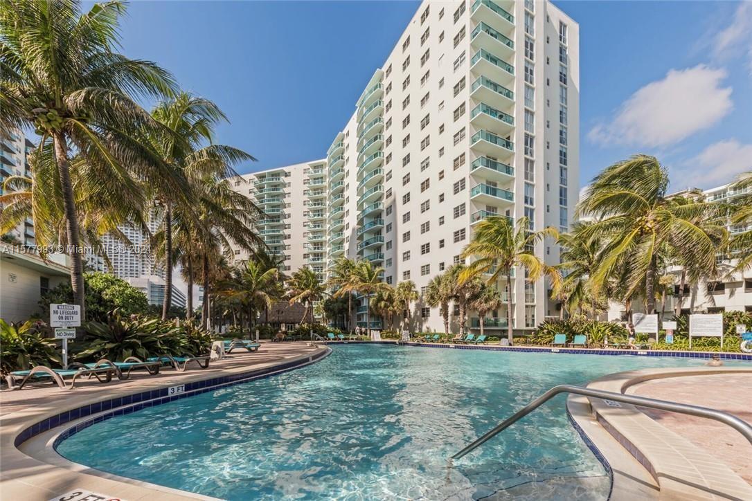 TIDES ON HOLLYWOOD BEACH - Residential