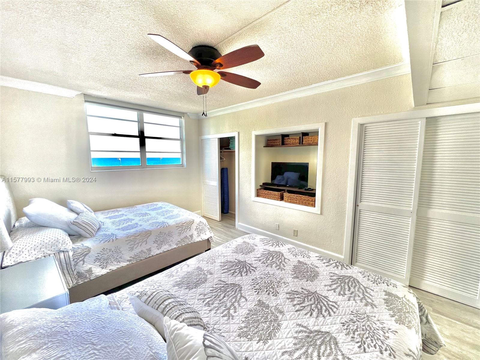 TIDES ON HOLLYWOOD BEACH - Residential