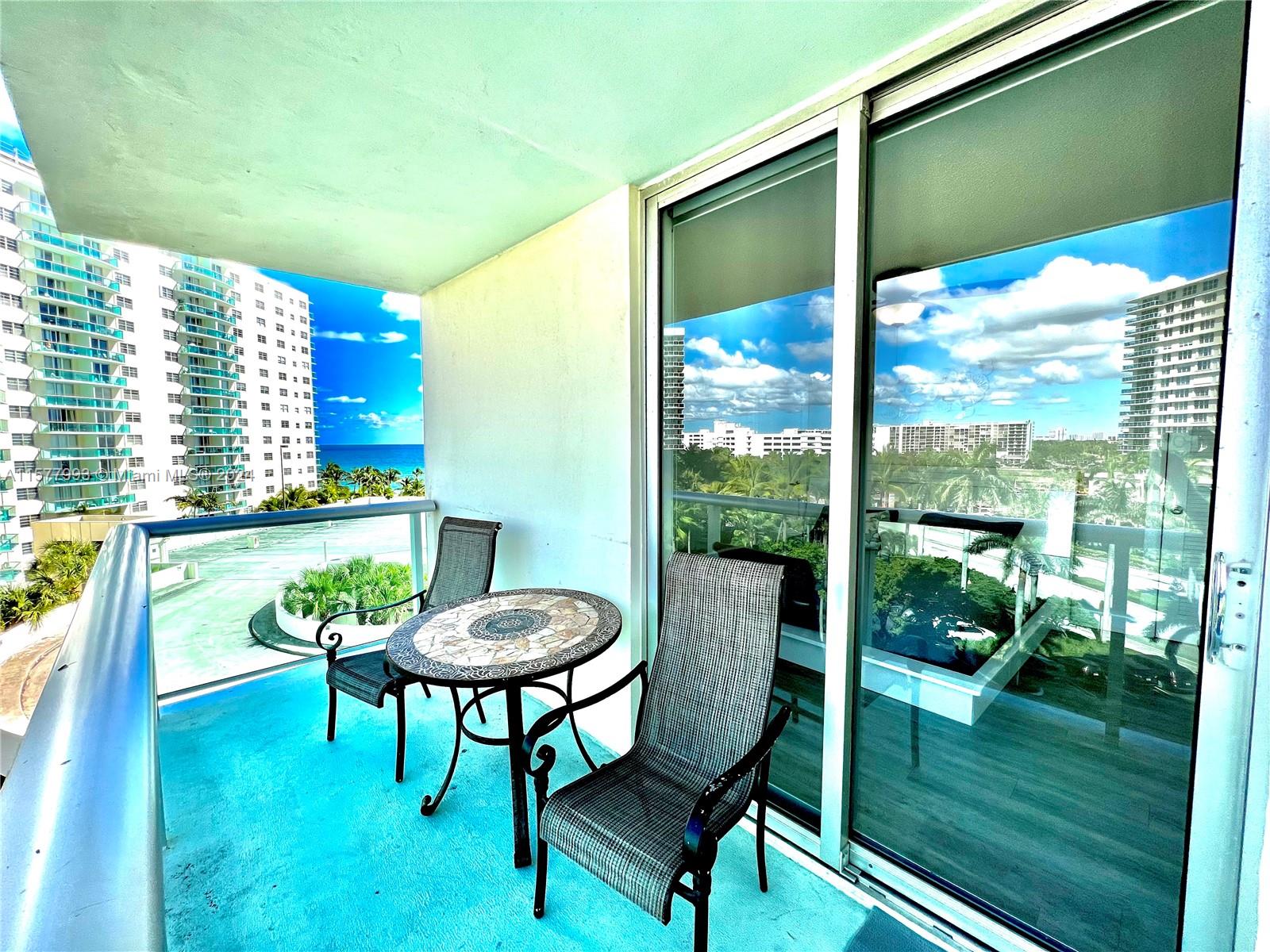 TIDES ON HOLLYWOOD BEACH - Residential