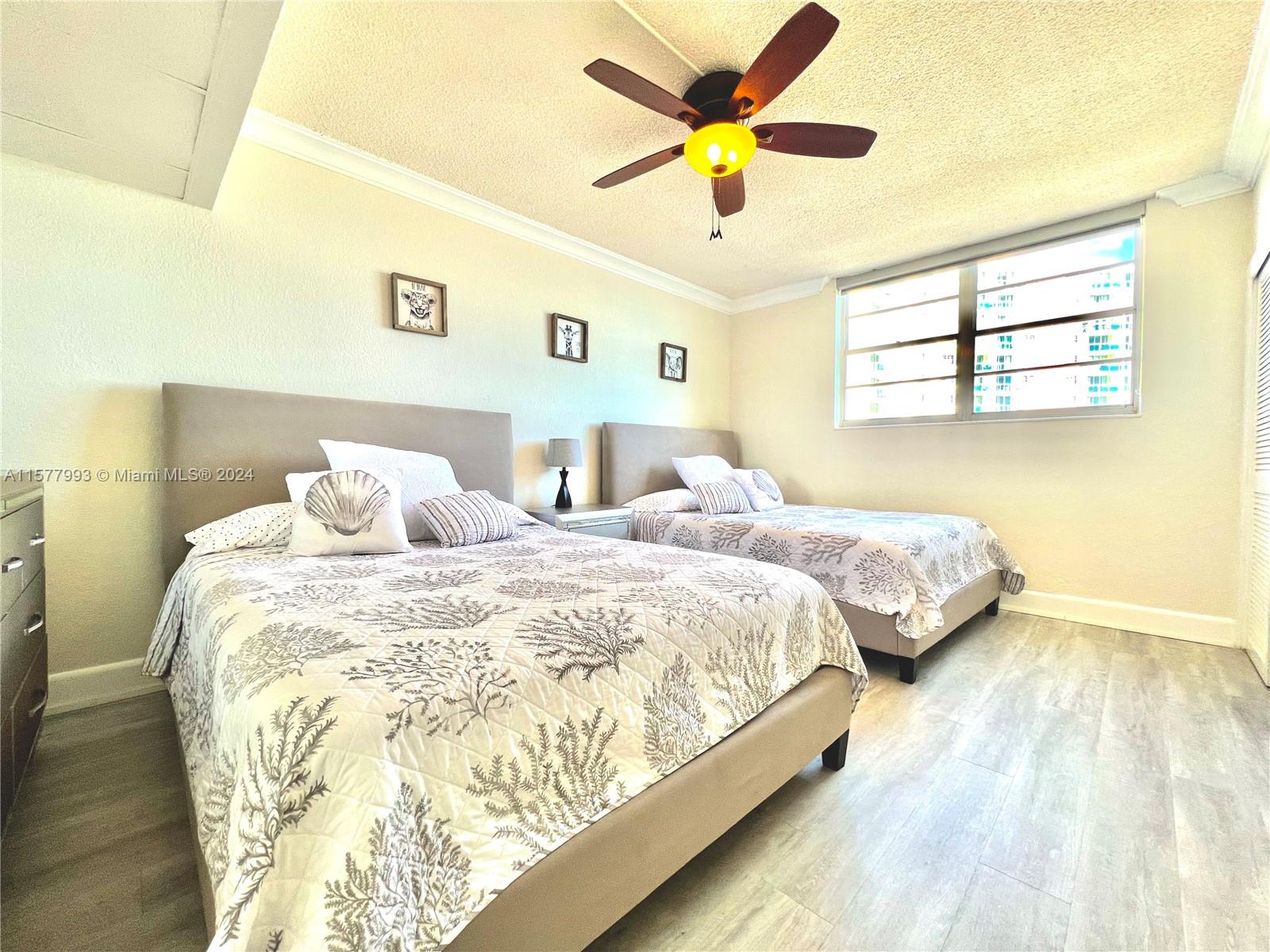 TIDES ON HOLLYWOOD BEACH - Residential